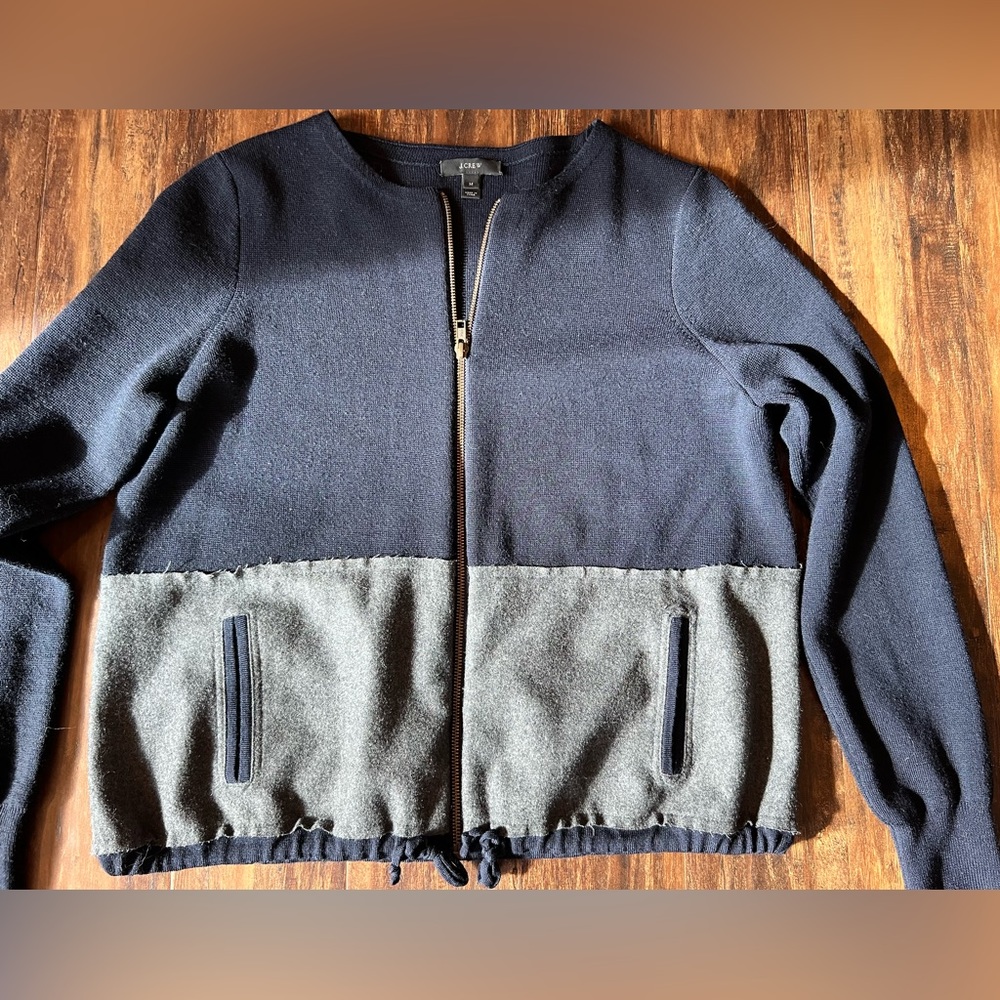 Navy/Gray bomber zip up. Size Medium.